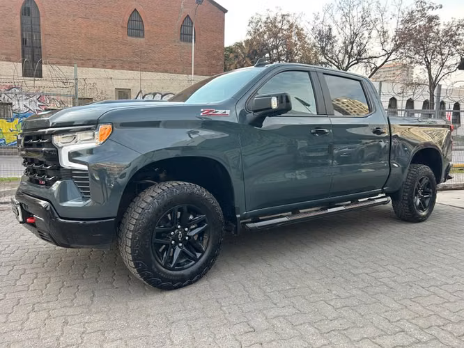 CHEVROLET SILVERADO CC LT TB 5.3L - 2025 | 372