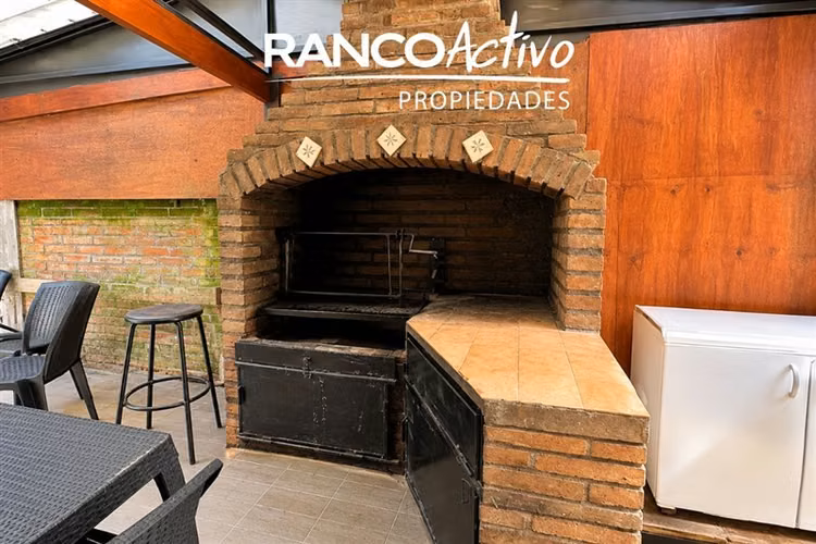 Venta de Casa en Lonco 4 dorm. Jardín y Piscina, Concepcion