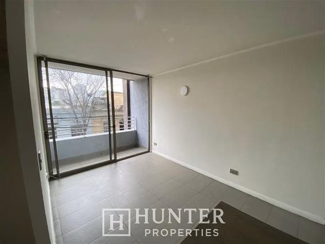 Departamento Arriendo 2D1B piscina Metro Plaza Chacabuco