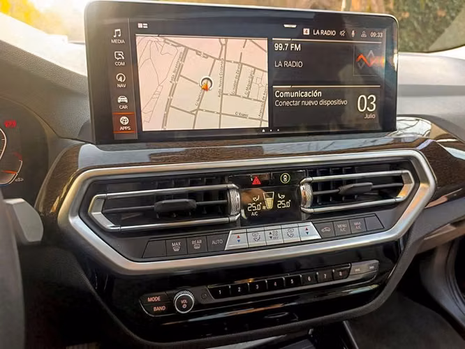 BMW X3 SDRIVE20I HERITAGE - 2022 | 2559