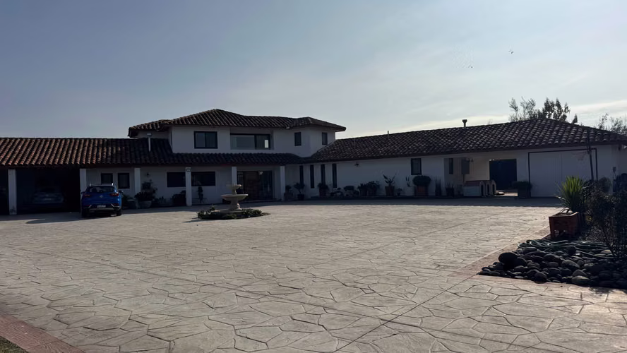 Moderna Vivienda con Excelente Conectividad (178927) - Imagen 1