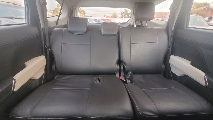Toyota RUSH 4X2 1.5 FULL AUT. 1.5 • 4x2 • Automática • 2023 - Imagen 13