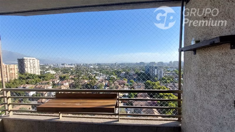 Se vende Depto 3D2B1E1B vista despejada cerca Metro Monseñor