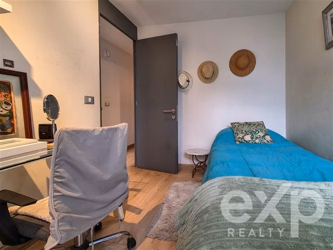 Townhouse 4D/4B con parque privado y seguridad en La Florida