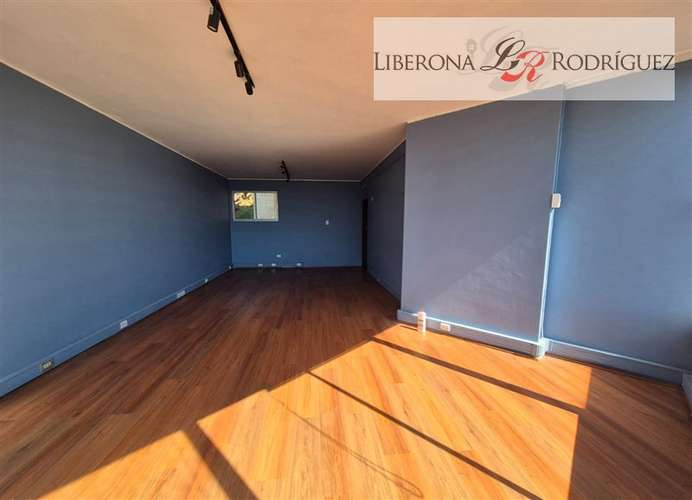 Oficina en arriendo en plan de Valparaíso