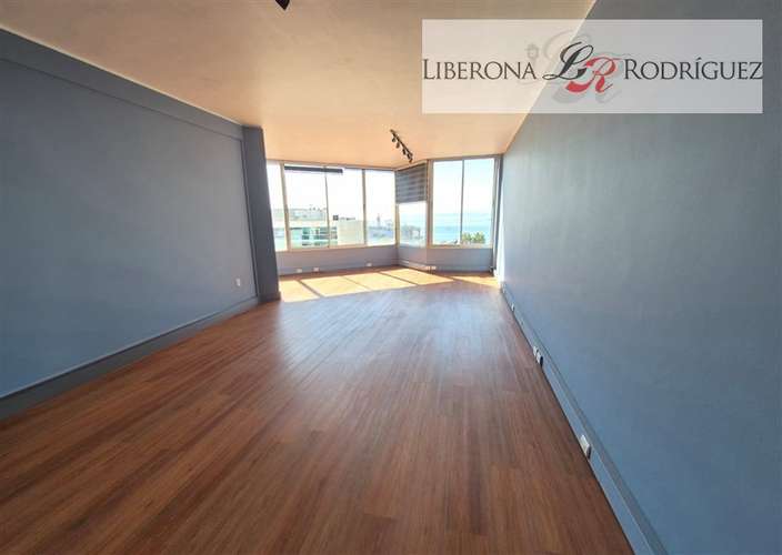 Oficina en arriendo en plan de Valparaíso