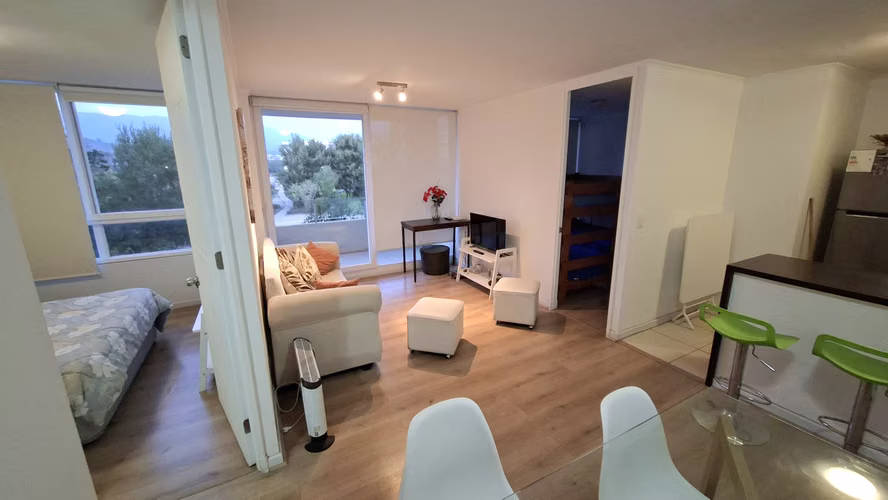 SE VENDE DEPARTAMENTO EN PAPUDO, AMOBLADO, 2 DORMITORIOS Y 1 BAÑO, ESTACIONAMIENTO Y BODEGA LOMAS DE PAPUDO 4