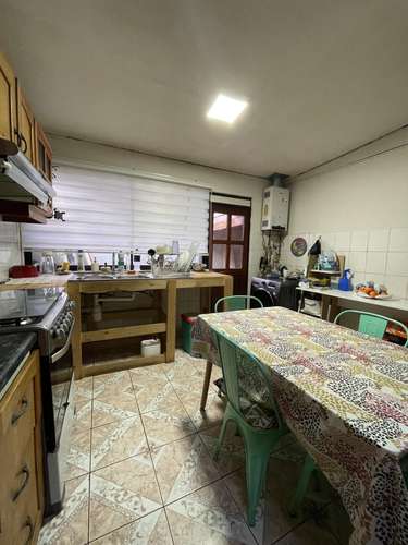 SE VENDE CASA
