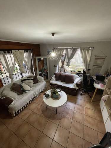 SE VENDE CASA