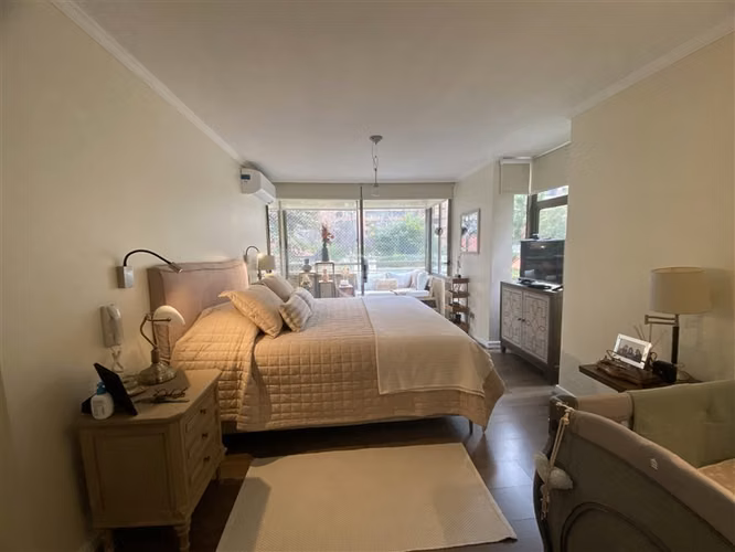 Depto. en venta de 3 dorm. Metro Manquehue y Escuela Militar