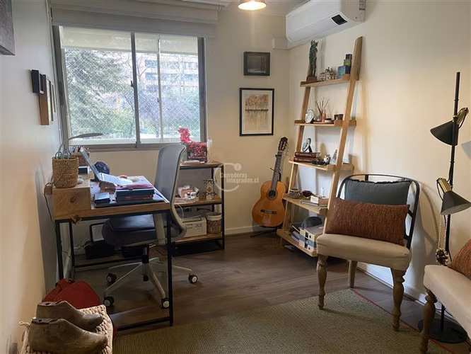 Depto. en venta de 3 dorm. Metro Manquehue y Escuela Militar