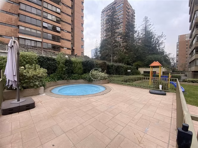 Depto. en venta de 3 dorm. Metro Manquehue y Escuela Militar