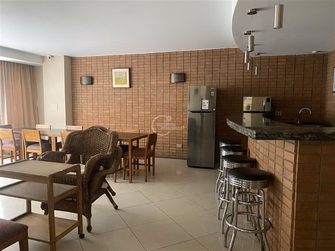 Depto. en venta de 3 dorm. Metro Manquehue y Escuela Militar