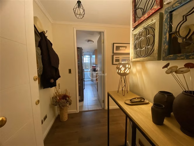 Depto. en venta de 3 dorm. Metro Manquehue y Escuela Militar
