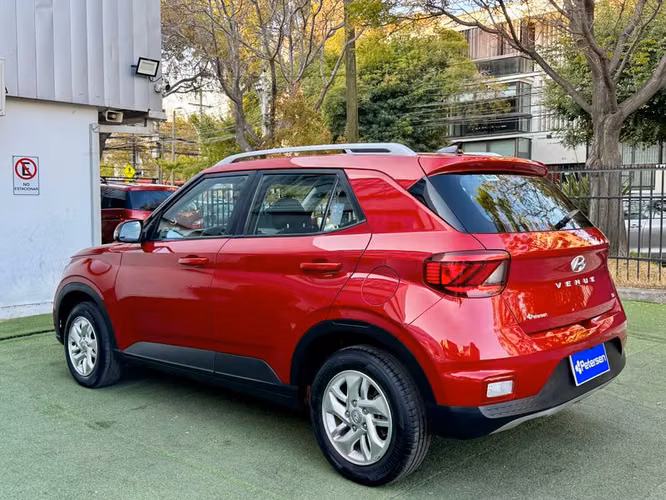 HYUNDAI VENUE QX 1.6 MT PLUS - 2022 | 2477