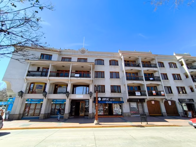 Se Arrienda Local Comercial En El Centro De La Serena