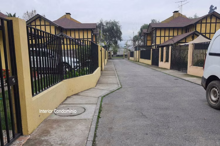 OPORTUNIDAD! GRAN CASA EN CONDOMINIO (178880) - Imagen 26