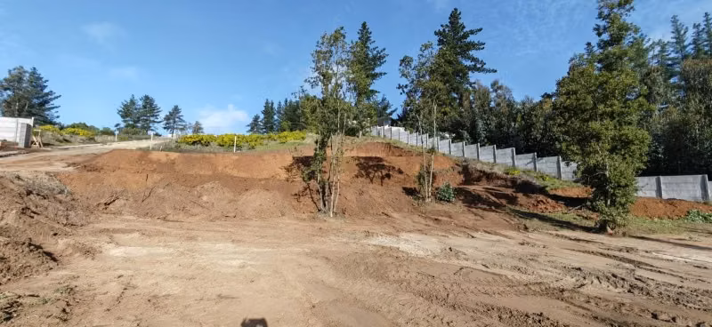 HERMOSO TERRENO EN CONDOMINIO, SECTOR LOS PINOS, MONJAS FRAN - Imagen 26