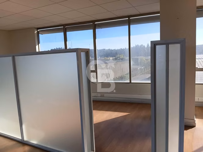 Oficina en alquiler: Espacio moderno y bien ubicado