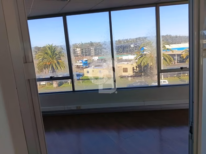 Oficina en alquiler: Espacio moderno y bien ubicado