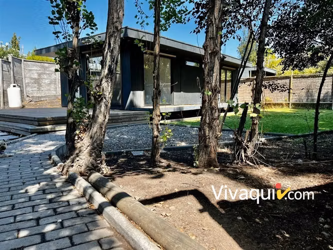 Casa en arriendo de 2 dorm. en Colina