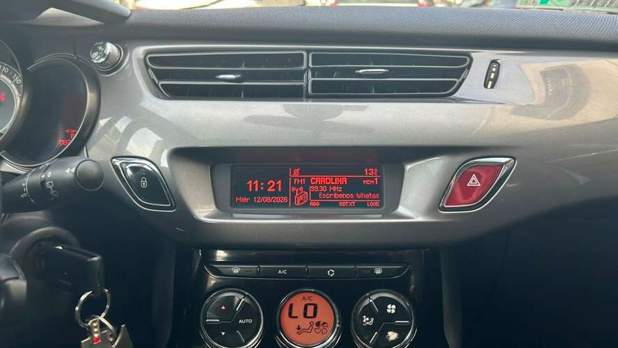 Citroen C3 Exclusive VTi 1.6 MT (2014) - Imagen 12