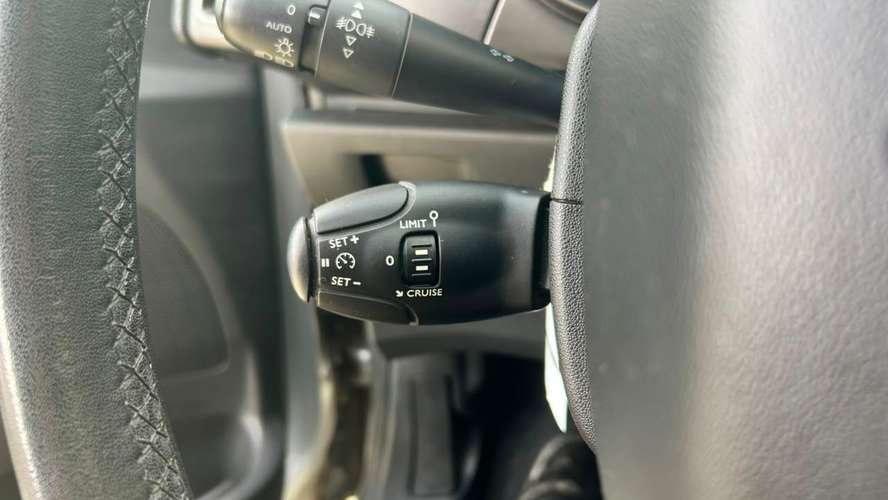 Citroen C3 Exclusive VTi 1.6 MT (2014) - Imagen 18