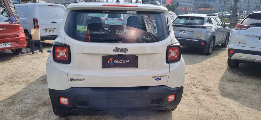 JEEP RENEGADE LX 1.8 MECANICO...UNICO DUEÑO