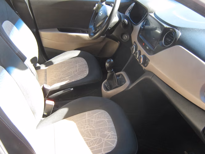 HYUNDAI GRAND i10 2016 $ 6.490.000-