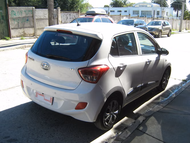 HYUNDAI GRAND i10 2016 $ 6.490.000-