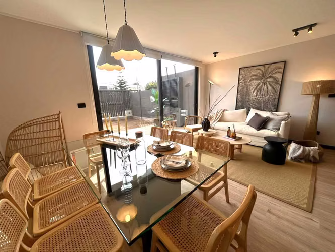 Casa en Venta de 4 dorm. en Lomas de Montemar (178949)