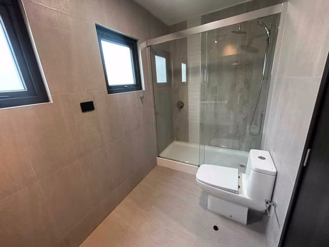 Casa en Venta de 4 dorm. en Lomas de Montemar (178949)