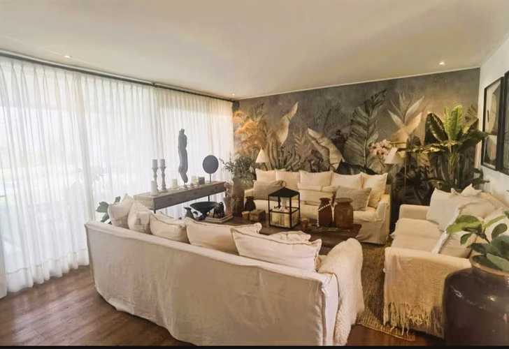 VENTA CASA MEDITERRÁNEA EXCLUSIVO CONDOMINIO DE PIEDRA ROJA / 4D (2D EN SUIETE) + QUINCHO + PISCINA / AL LADO COLEGIO SAN ANSELMO: UF 15.800