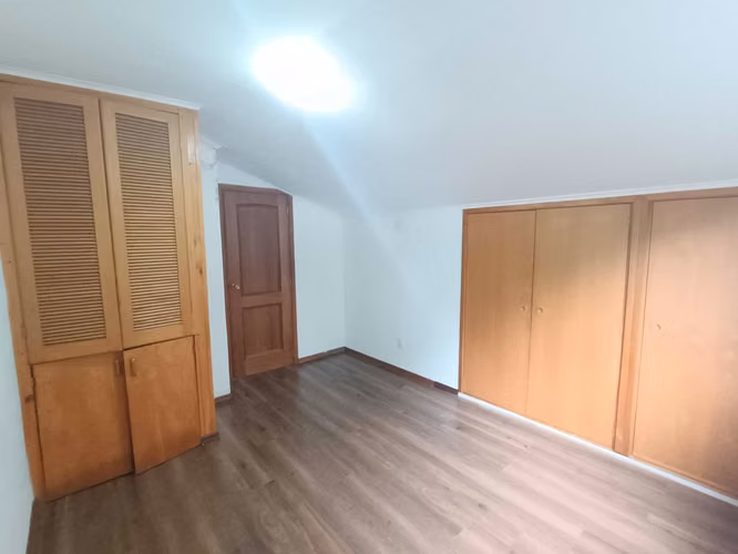 Oficina con uso comercial en pericentro  (178958)