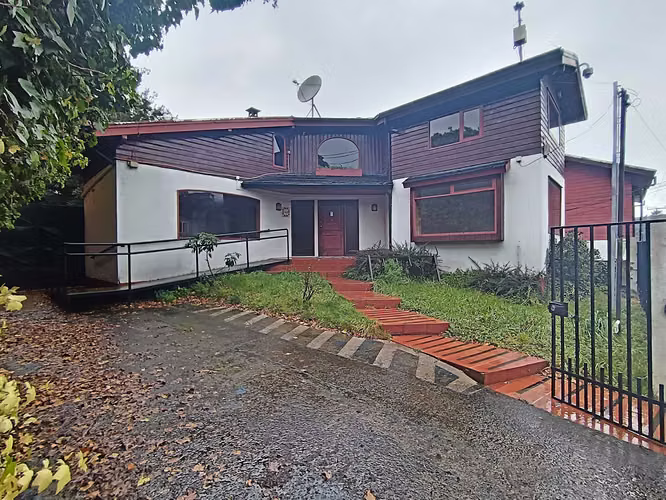 Oficina con uso comercial en pericentro  (178958)