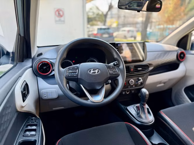 HYUNDAI GRAND I-10 AI3 SEDAN 1.2 AT PLUS FL - 2025 | 2957