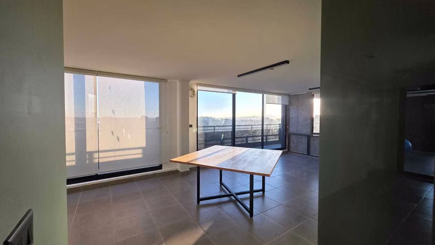 RRB/ Arriendo Dpto 1D con Vista Piso 23 CCP (178966)