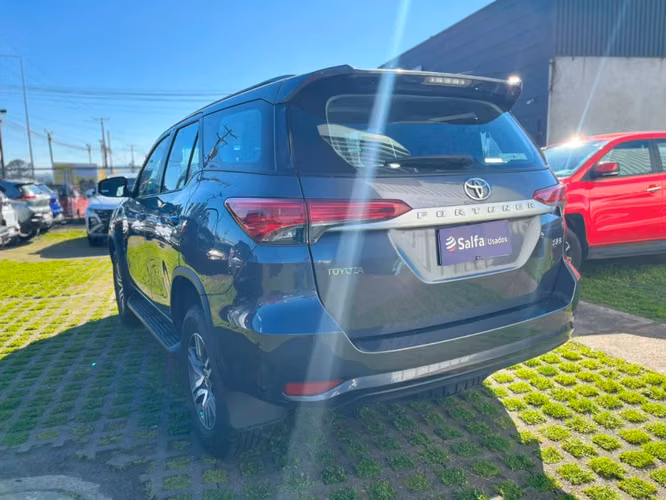 Toyota Fortuner 2.8 SR5 TDI DIESEL 4X4 AT 5P 2024