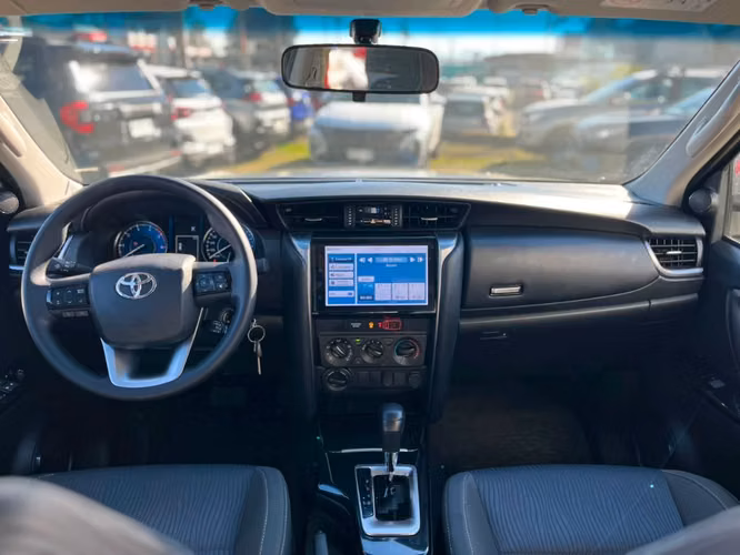 Toyota Fortuner 2.8 SR5 TDI DIESEL 4X4 AT 5P 2024