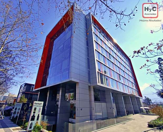 EN VENTA | OFICINA EN VITACURA | 2 ESPACIOS PRIVADOS | RECEPCIÓN | ESPACIO INTERMEDIO