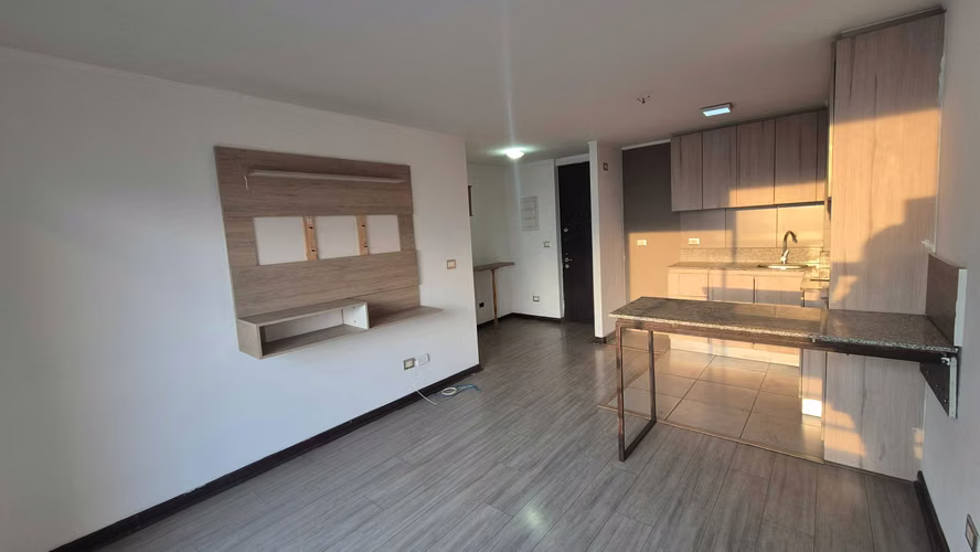 Arriendo 2D 2B | Piscina y Gym | San Miguel (178967)