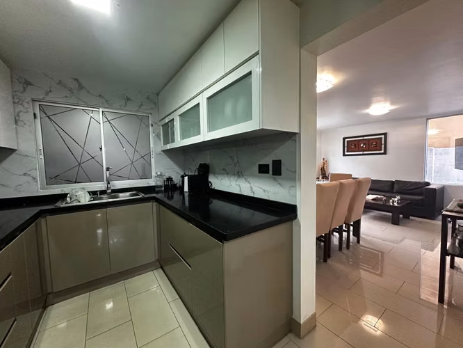 CASA EN VENTA EN CONDOMINIO - SECTOR NORTE