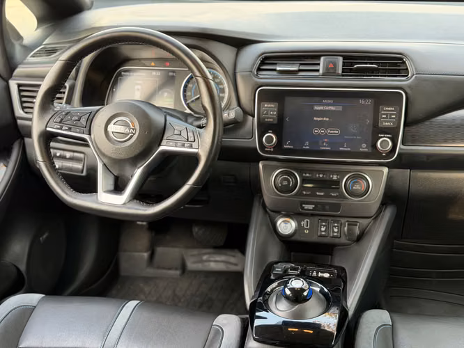 Nissan Leaf ZE1  2024