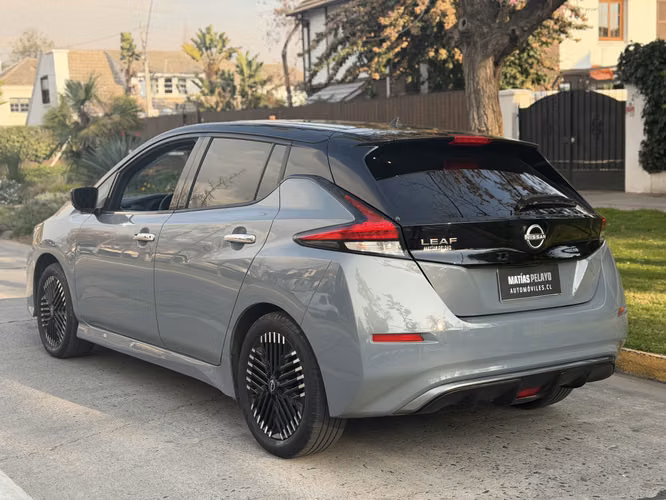 Nissan Leaf ZE1  2024
