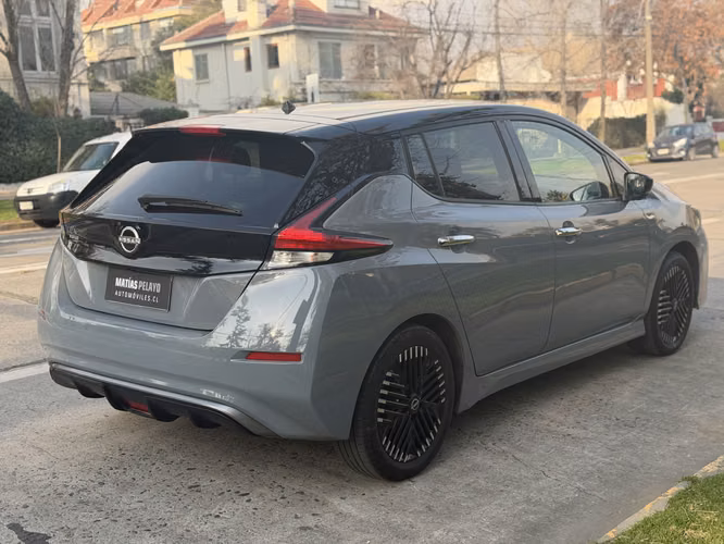 Nissan Leaf ZE1  2024