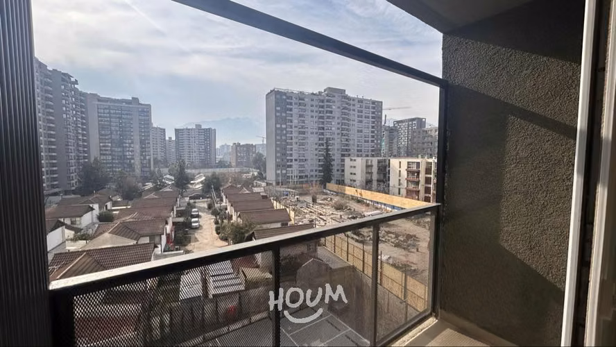 Departamento en Avenida Vicuña Mackenna Poniente