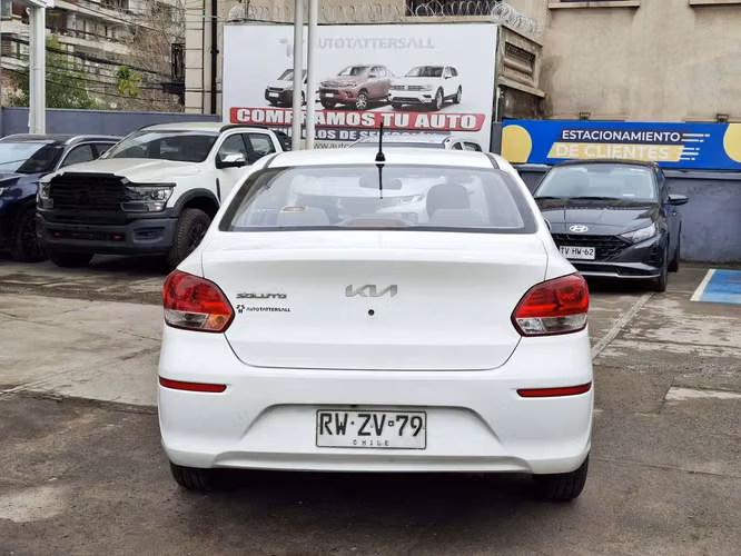 KIA SOLUTO 2022