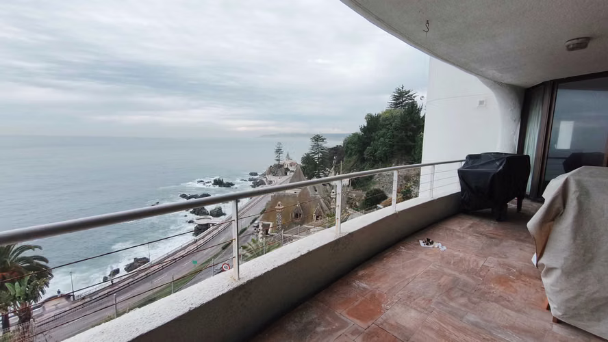 Seguridad Inigualable: Amplio Dep 4D C° castillo (178980) - Imagen 4