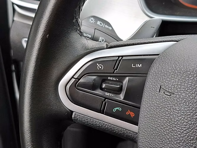 GEELY COOLRAY 2023
