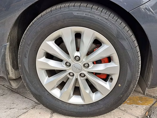 KIA GRAND CARNIVAL 2018